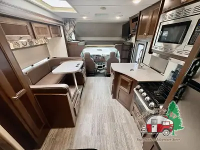 2019 Forest River Forester 2421MS Ford photo 18