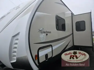 2017 Coachmen Freedom Express 320BHDS photo 3