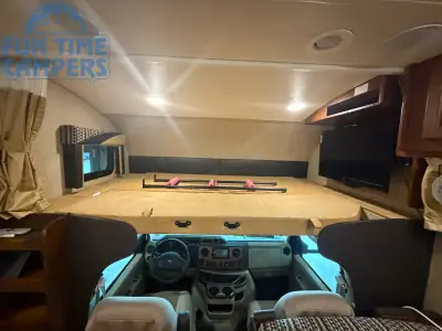 2015 Jayco GREYHAWK 31 FS photo 17