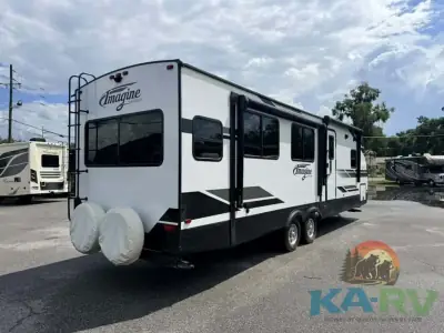 2021 Grand Design 2970RL photo 4