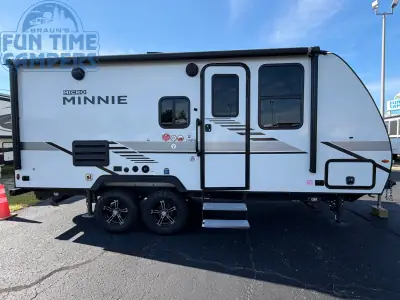 2022 Winnebago MICRO MINNIE 2108FBS photo 10