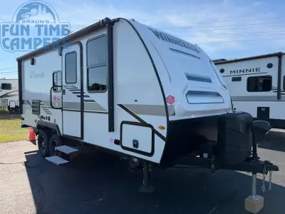 2022 Winnebago MICRO MINNIE 2108FBS