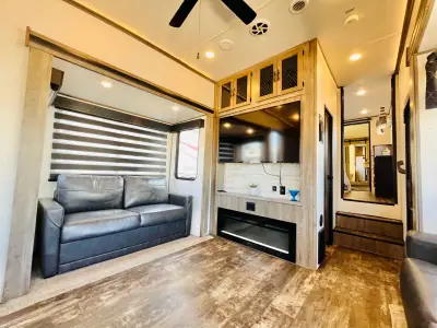 2021 Forest River SABRE 37FBT photo 20