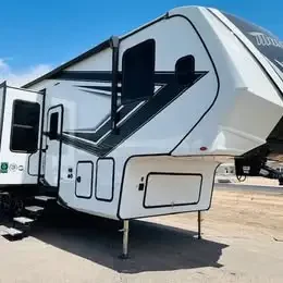 2023 Grand Design MOMENTUM 320G exterior