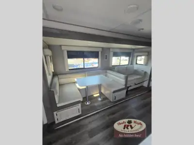 2024 Coachmen Catalina Legacy Edition 263BHSCK photo 11