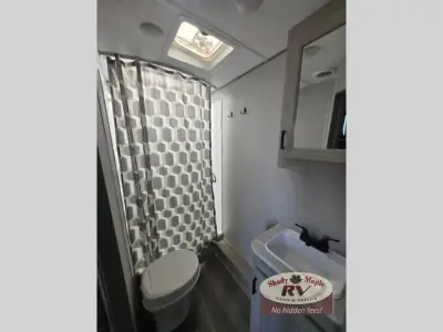 2024 Coachmen Catalina Legacy Edition 263BHSCK photo 17