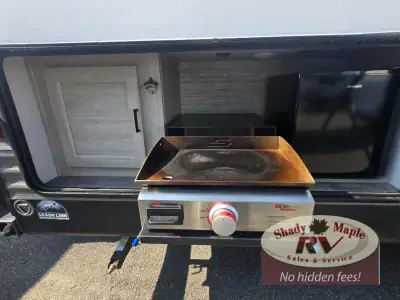 2024 Coachmen Catalina Legacy Edition 263BHSCK photo 9