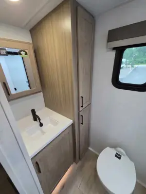 2027 Rockwood Mini Lite 2523MBR photo 6