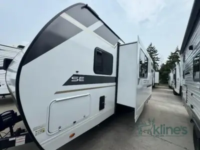 2027 K-Z Connect SE C211MKSE photo 3