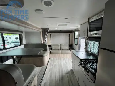 2021 Winnebago MICRO MINNIE 2108DS photo 29