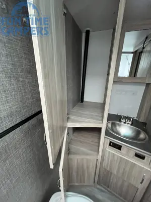 2021 Winnebago MICRO MINNIE 2108DS photo 28