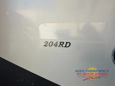 2018 Coachmen RV Freedom Express photo 8