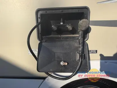 2018 Coachmen RV Freedom Express photo 5
