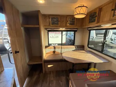 2018 Coachmen RV Freedom Express photo 18
