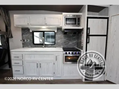 2022 Eclipse Recreational Vehicles Stellar Limited 20SB-LE photo 9
