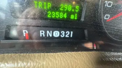 2015 Thor Motor Coach Miramar 34.2 photo 15