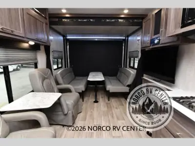2025 Genesis Supreme Blaze'n 2915CRXL photo 4