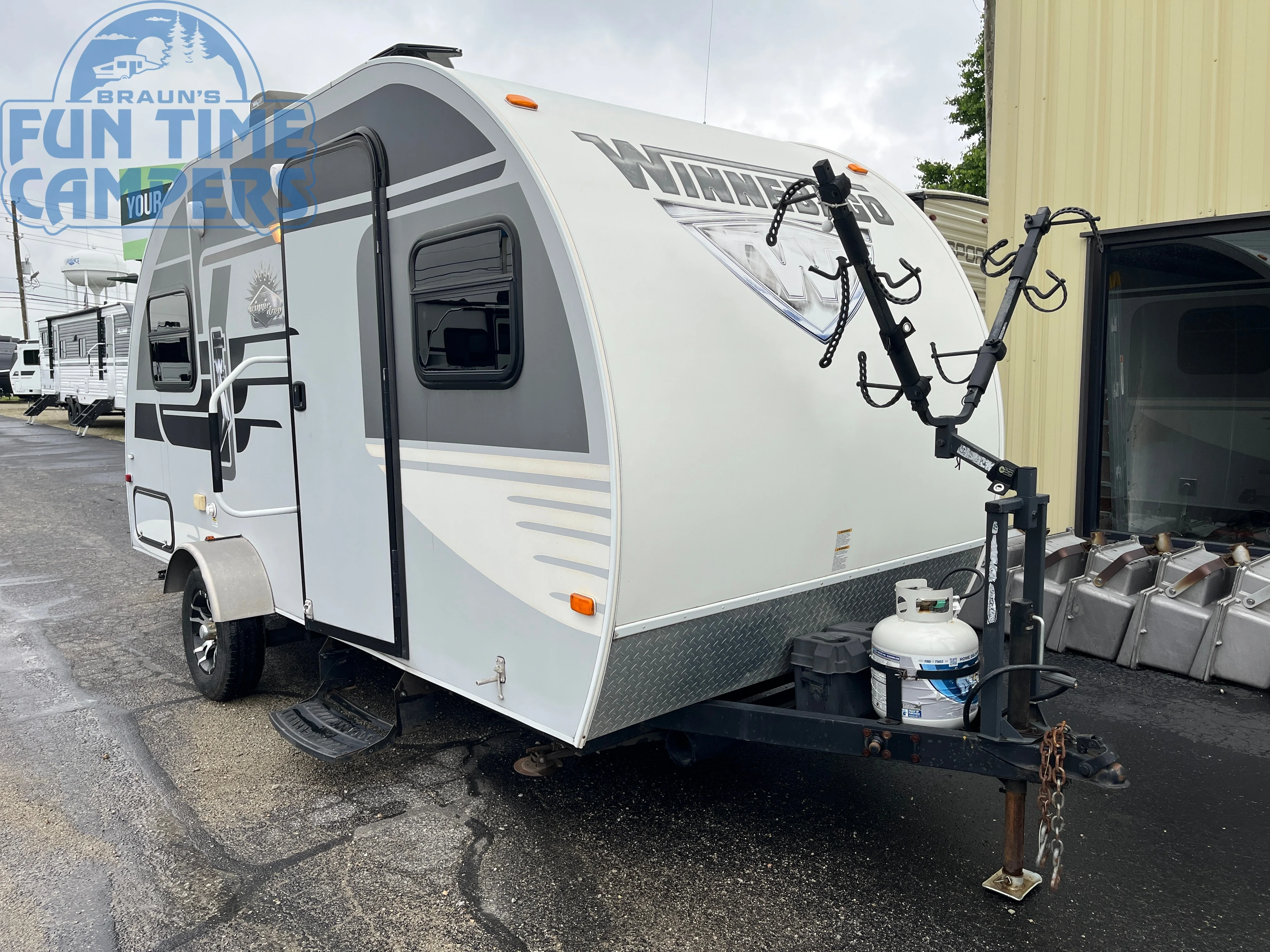 2016 Winnebago WINNIE DROP WD1710 exterior