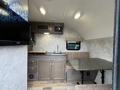 2016 Winnebago WINNIE DROP WD1710 photo 12