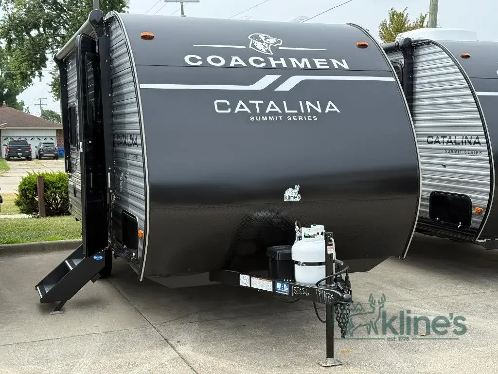 2027 Coachmen Catalina Summit Series 7 154RDX exterior