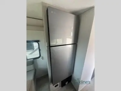 2027 Coachmen Catalina Summit Series 7 154RDX photo 15
