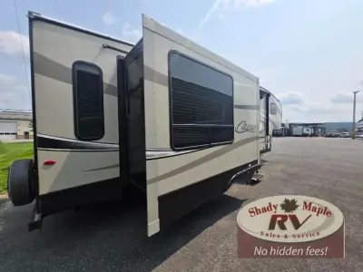 2018 Keystone Cougar Half-Ton Series 28SGS photo 5