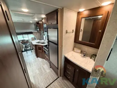 2019 Forest River FORESTER 2501TS photo 18