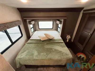2019 Forest River FORESTER 2501TS photo 25