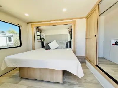 2025 Forest River SIERRA 399LOFT photo 11