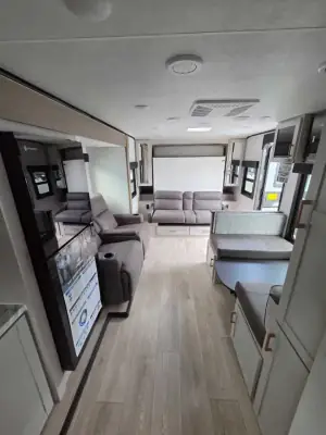 2027 Jayco Jay Feather 21MML photo 8