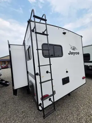 2027 Jayco Jay Feather 21MML photo 3