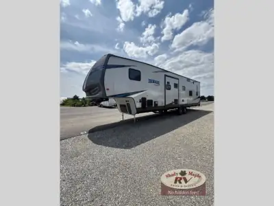 2019 Forest River Vengeance Rogue 324A13 photo 6