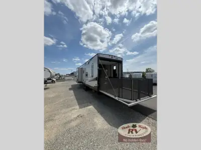 2019 Forest River Vengeance Rogue 324A13 photo 14
