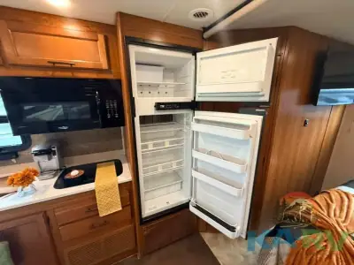 2017 Jayco M-24 L Sprinter photo 8