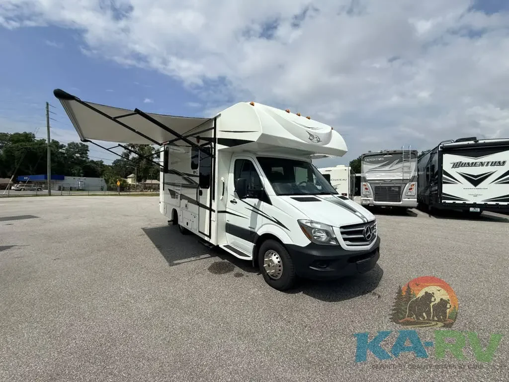2017 Jayco M-24 L Sprinter exterior