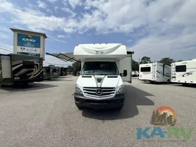 2017 Jayco M-24 L Sprinter photo 9