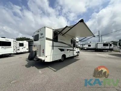 2017 Jayco M-24 L Sprinter photo 14