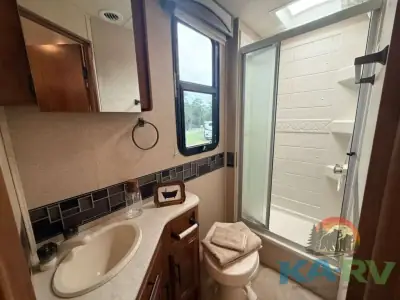 2017 Jayco M-24 L Sprinter photo 21