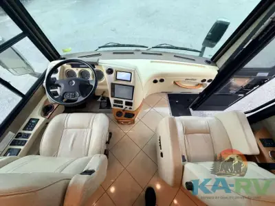 2014 Itasca Meridian 42E photo 12