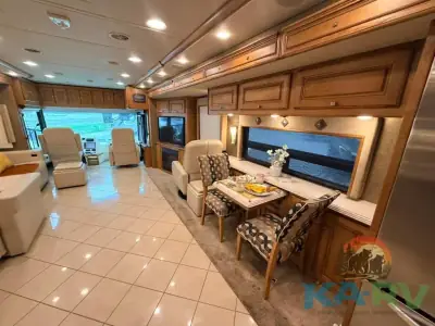 2014 Itasca Meridian 42E photo 15