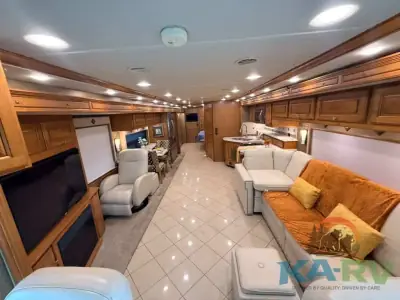 2014 Itasca Meridian 42E photo 11