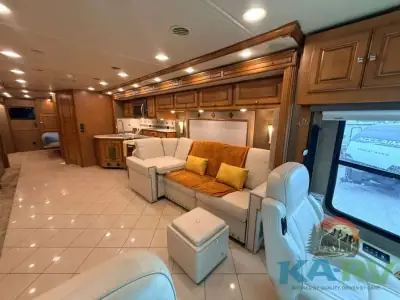 2014 Itasca Meridian 42E photo 47