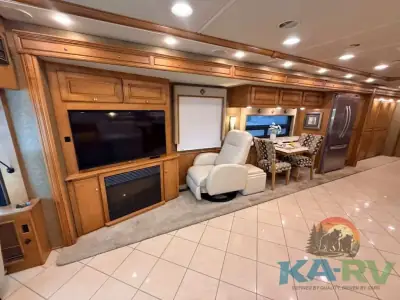 2014 Itasca Meridian 42E photo 38