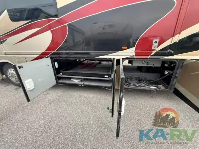 2014 Itasca Meridian 42E photo 22