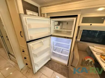 2025 Tiffin Motorhomes ALLEGRO BAY 38AB photo 15