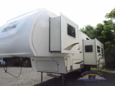 2005 Keystone Sprinter Copper Canyon 293 FWSLS photo 3