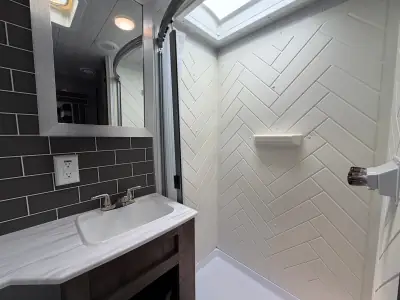 2022 Forest River SALEM 31KQBTS photo 11