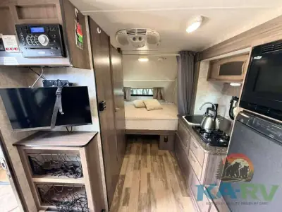 2017 Winnebago MINNIE DROP 1780 photo 20