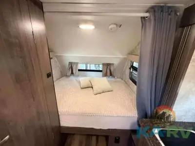 2017 Winnebago MINNIE DROP 1780 photo 18