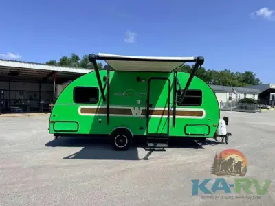 2017 Winnebago MINNIE DROP 1780 photo 16